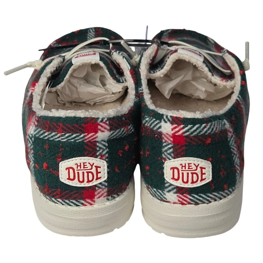 Hey Dude Wendy Plaid Loafers Women 7 Red Green Cozy Christmas Slip On Shoes New